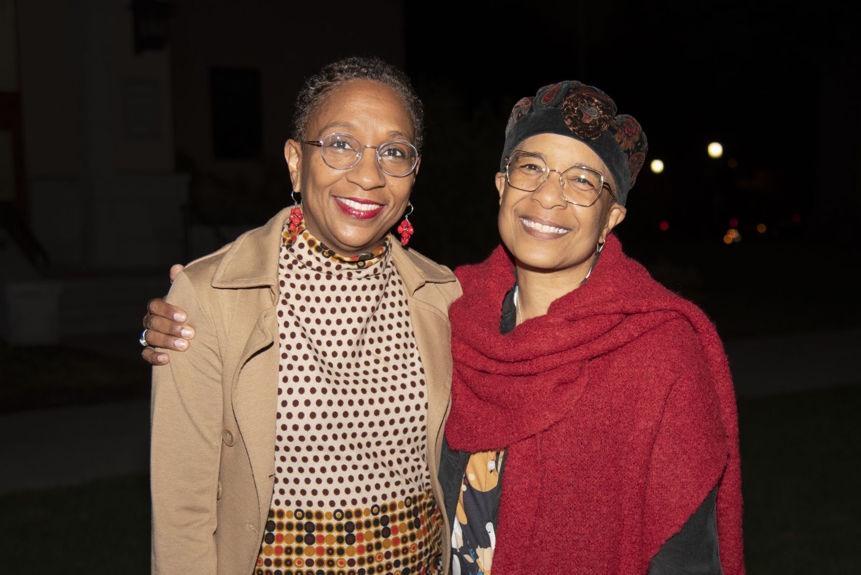 Tracie Goffe, Linda Churchwell-Varga